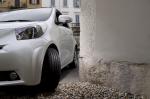 Toyota iQ 2008 года